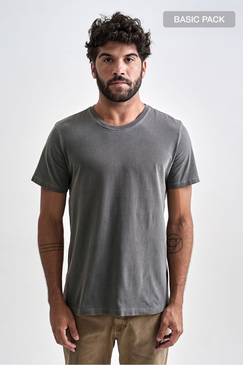 AUSTRAL_24043073353.jpg AUSTRAL_24043073353.jpg