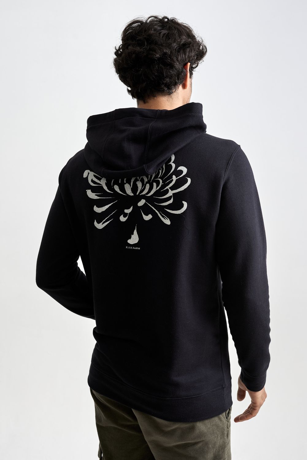 18050010_C02_4.jpg 18050010_C02_4.jpg