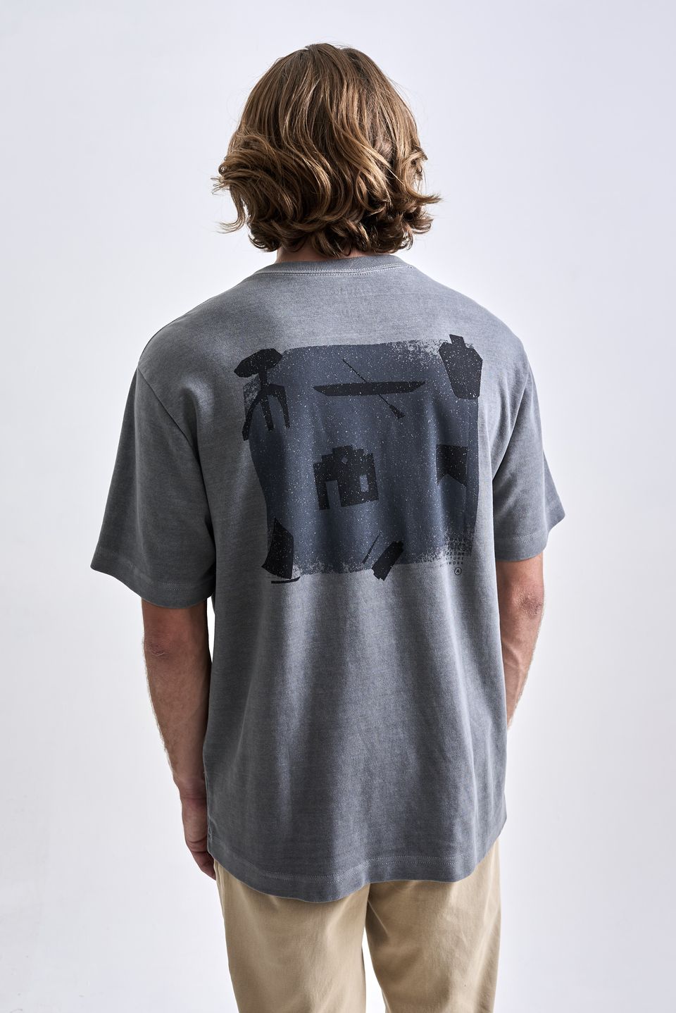 Camiseta Oversized Culture Stone Cinza Old