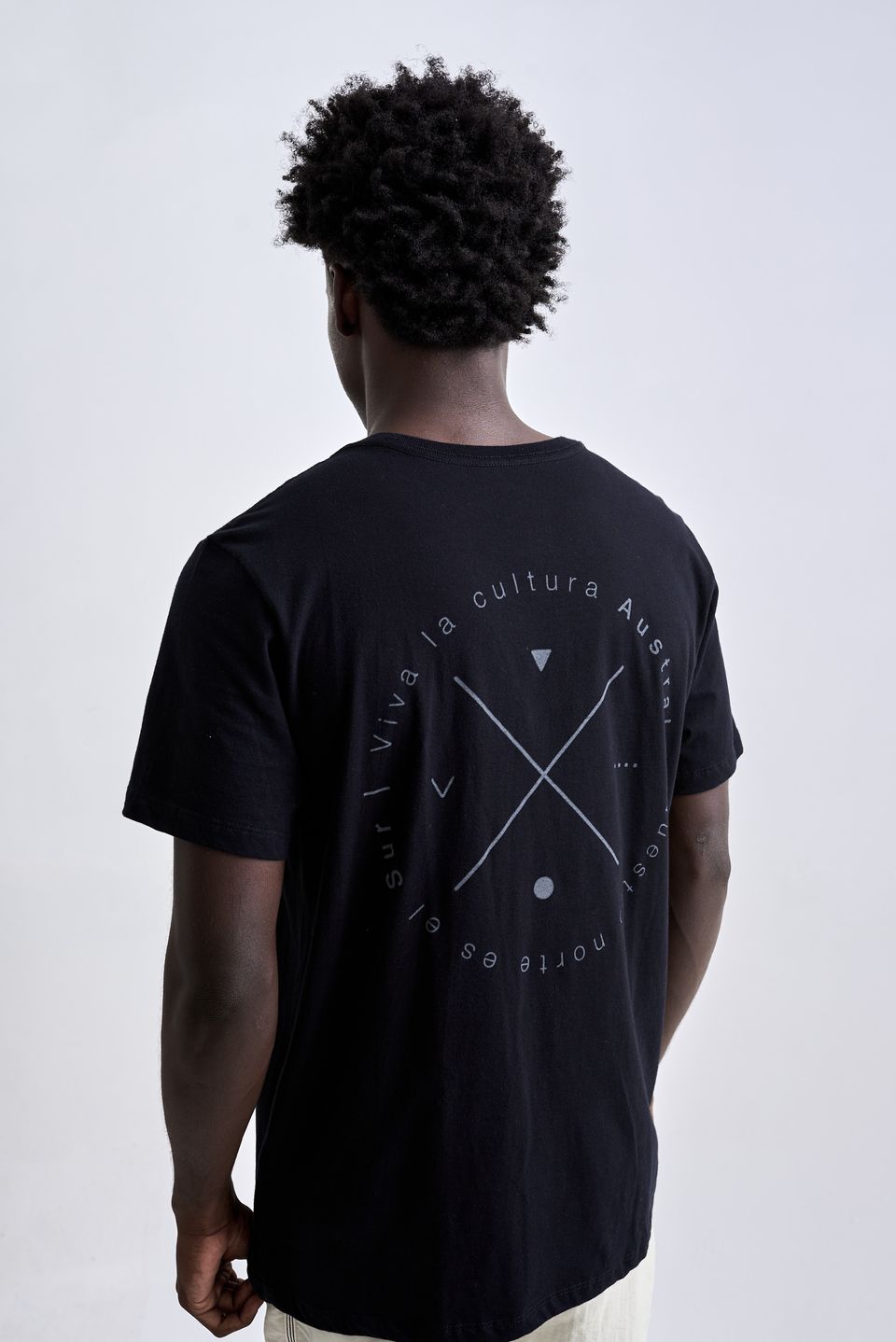 Camiseta Nuestro Preto