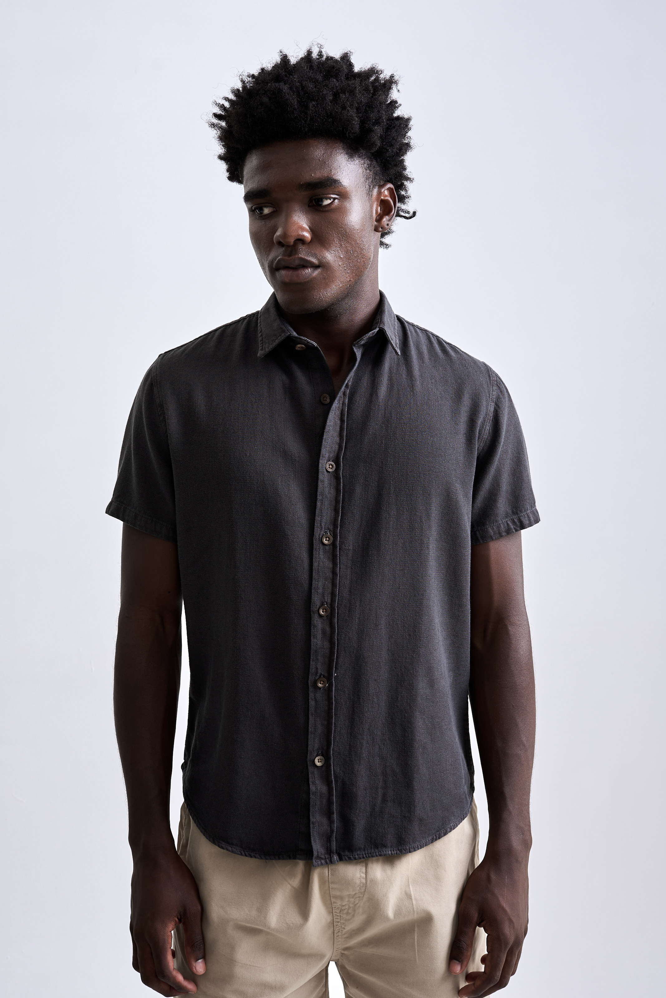 Camisa Monterey Manga Curta Preto — Austral
